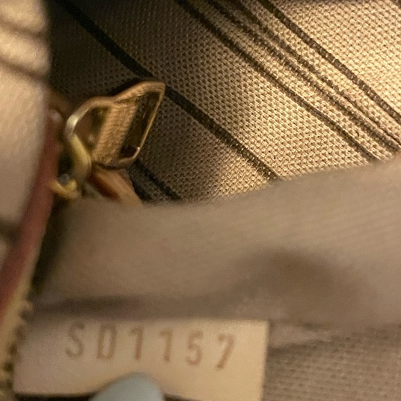 Authentic Louis Vuitton Delightful MM with Matching  BANDOULIÈRE Strap. - Picture 2 of 16